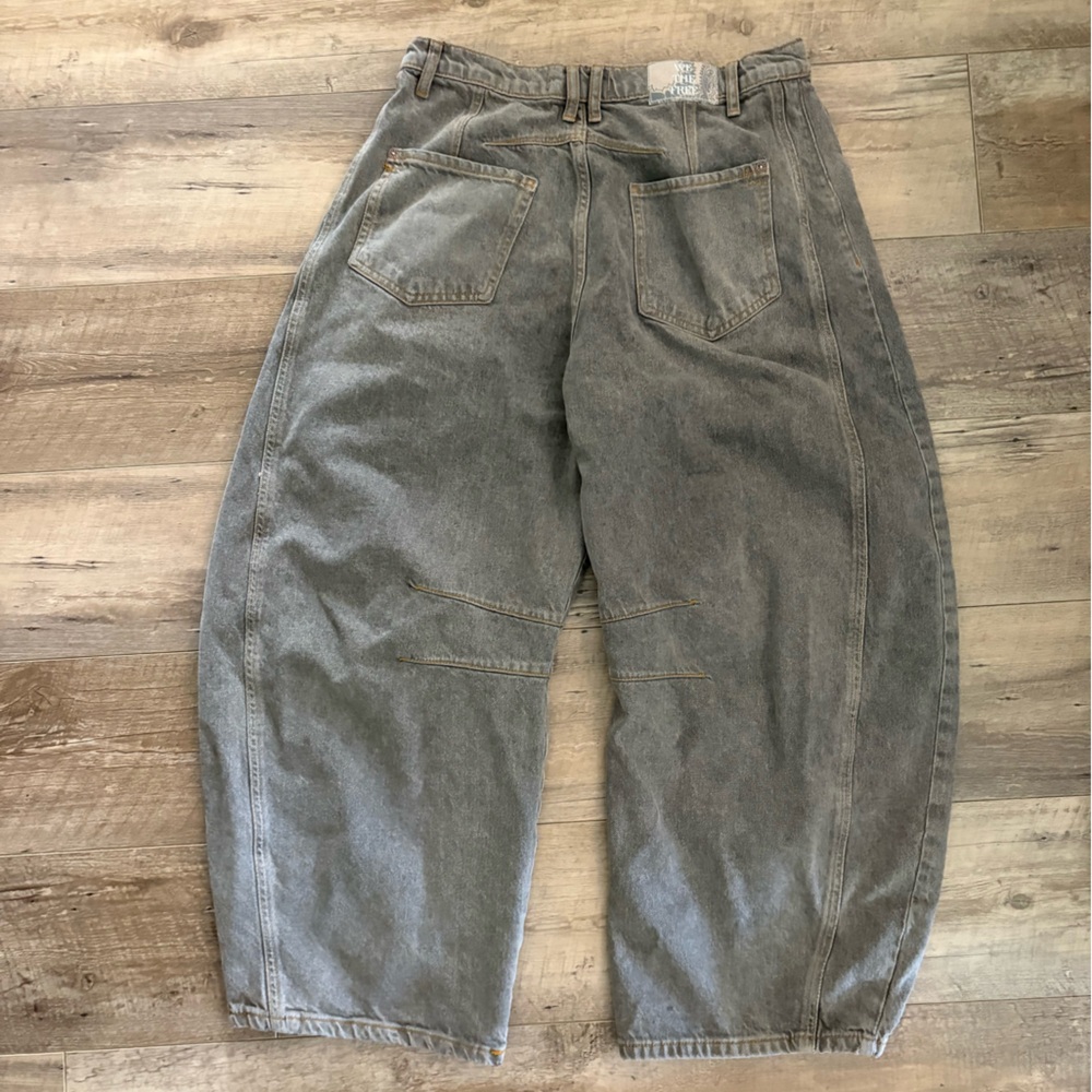 We The Free Washed Gray High-Rise Barrel Jeans - Picture 4 of 4